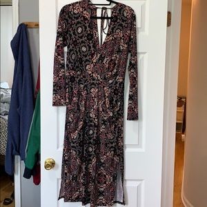 BCBG floral polyester dress (with pockets!)